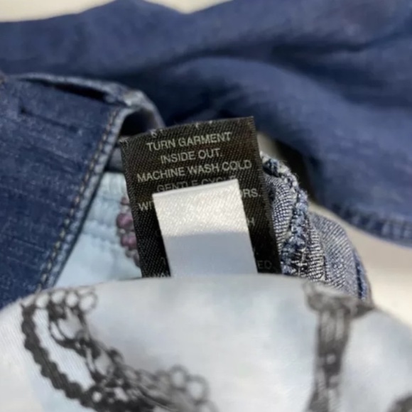 White House Black Market Jeans - Picture 8 of 9